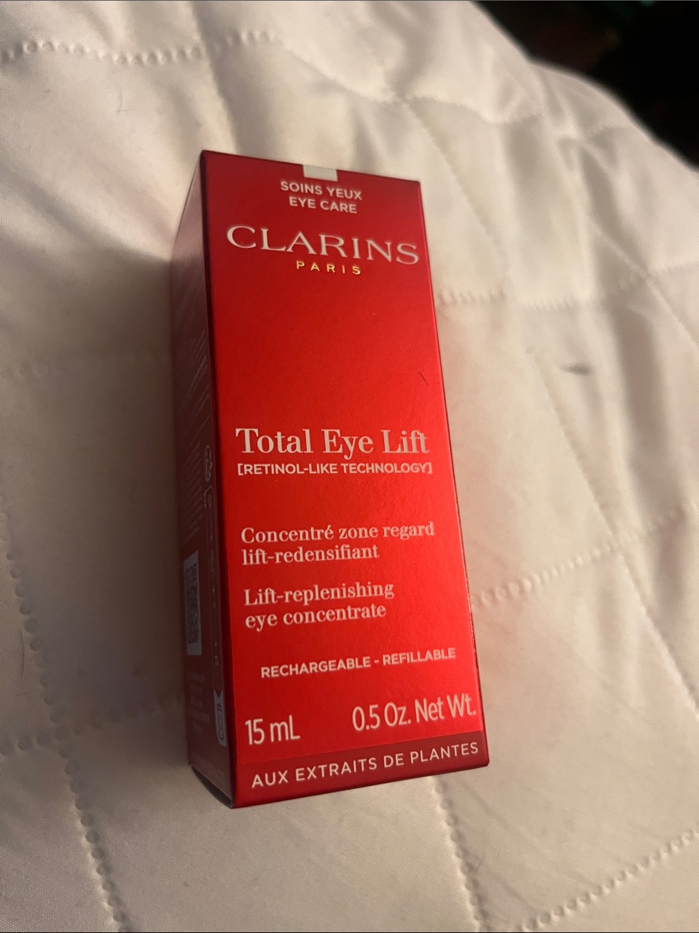 Clarins Total Eye Lift Eye Cream - Red